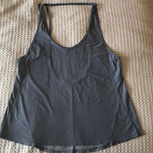 Lululemon top